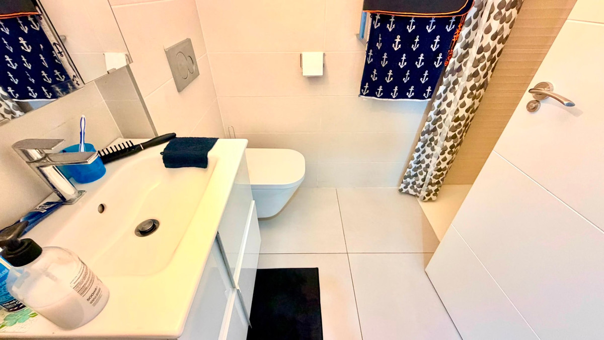 2 Bed Apartment for sale in La Zenia Costa Blanca, Alicante, Spain