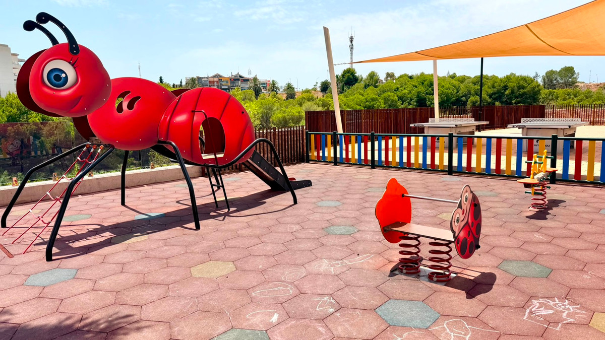 2 Bed Apartment for sale in La Zenia Costa Blanca, Alicante, Spain