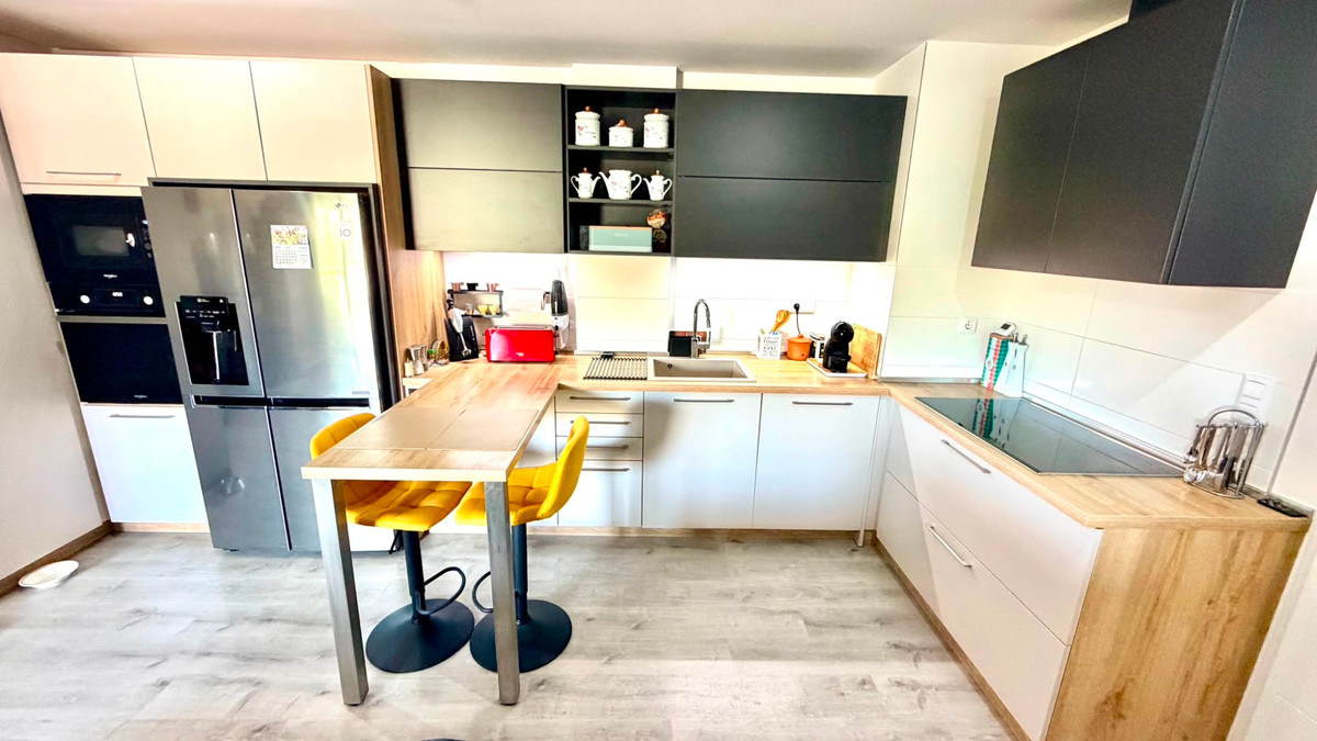 2 Bed Apartment for sale in La Zenia Costa Blanca, Alicante, Spain