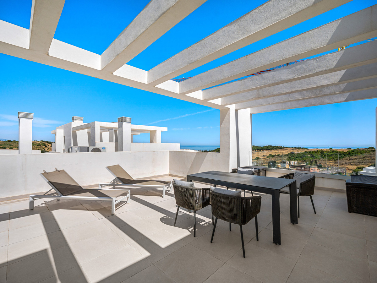 2 Bed Apartment for sale in Estepona Costa Del Sol, Málaga, Spain