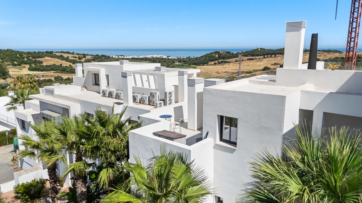 2 Bed Apartment for sale in Estepona Costa Del Sol, Málaga, Spain