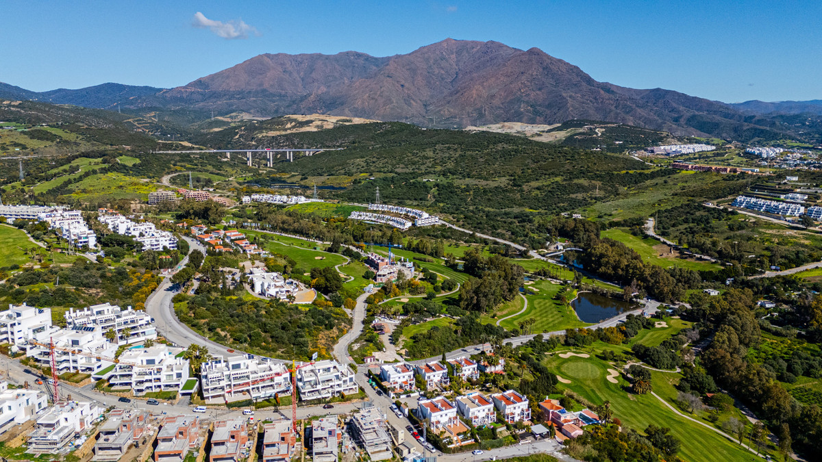 2 Bed Apartment for sale in Estepona Costa Del Sol, Málaga, Spain