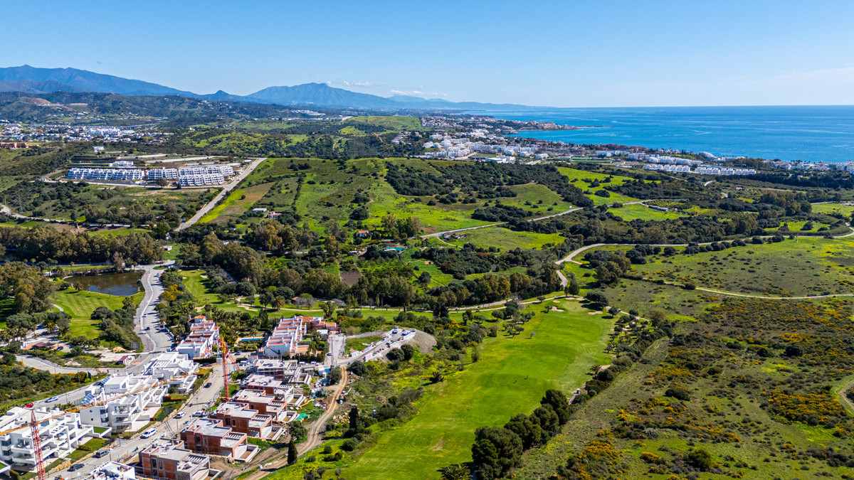 2 Bed Apartment for sale in Estepona Costa Del Sol, Málaga, Spain