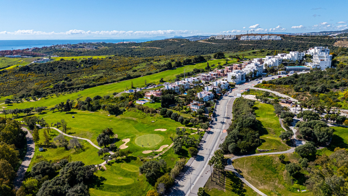 2 Bed Apartment for sale in Estepona Costa Del Sol, Málaga, Spain
