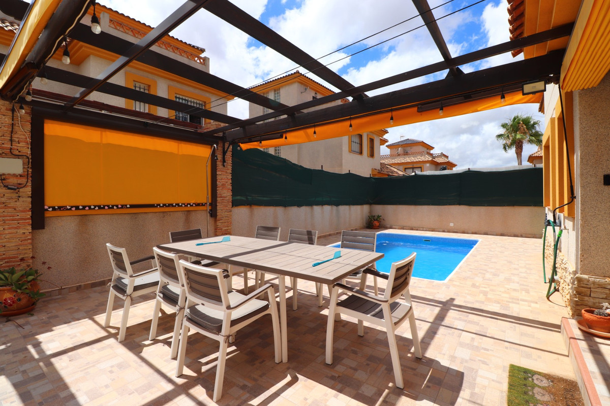 3 Bed Townhouse for sale in Los Montesinos Costa Blanca, Alicante, Spain