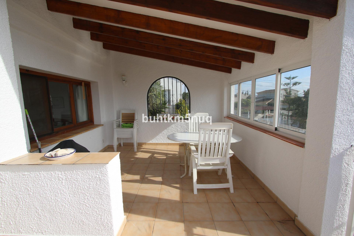6 Bed Townhouse for sale in Calpe Costa Blanca, Alicante, Spain