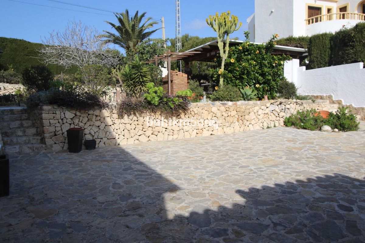 6 Bed Townhouse for sale in Calpe Costa Blanca, Alicante, Spain