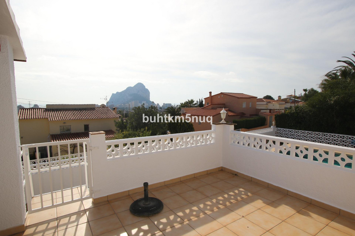 6 Bed Townhouse for sale in Calpe Costa Blanca, Alicante, Spain