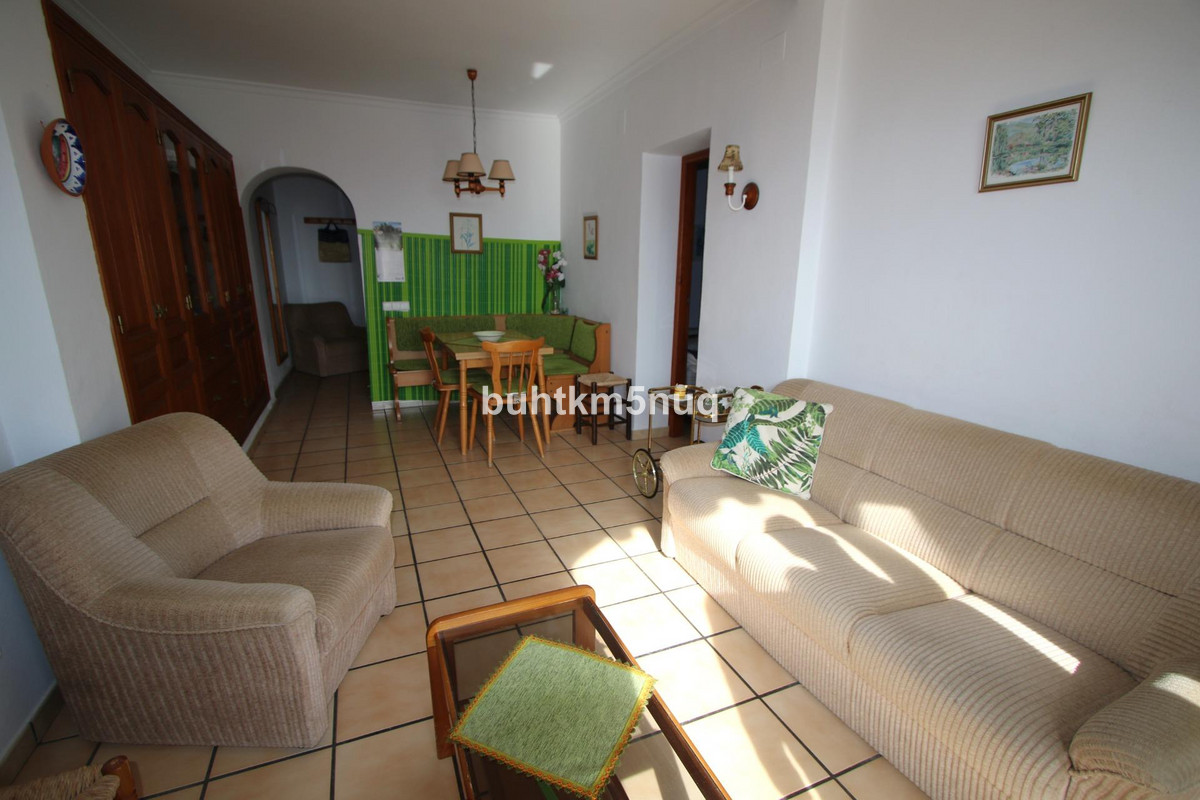 6 Bed Townhouse for sale in Calpe Costa Blanca, Alicante, Spain