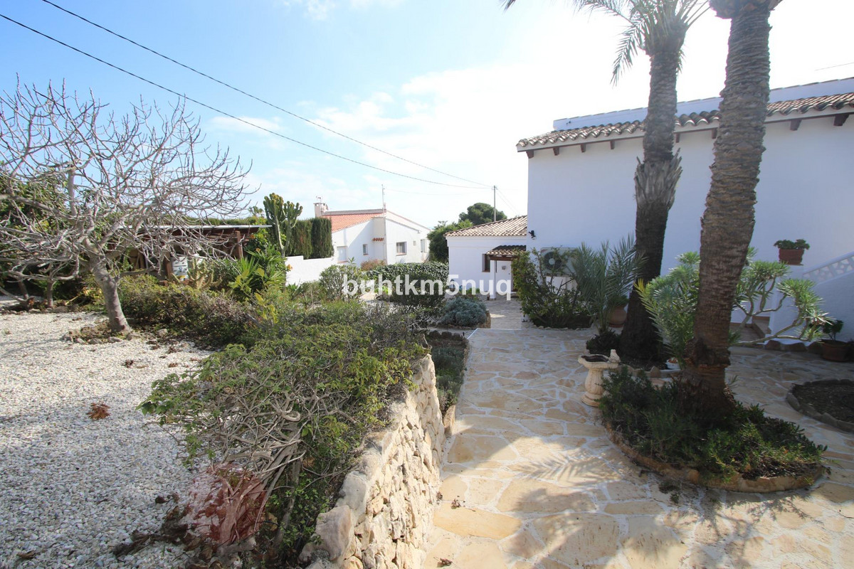6 Bed Townhouse for sale in Calpe Costa Blanca, Alicante, Spain