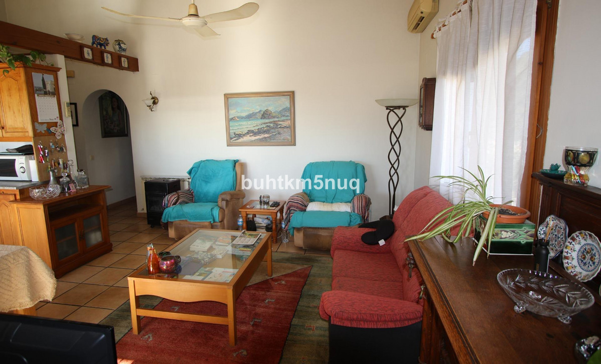6 Bed Townhouse for sale in Calpe Costa Blanca, Alicante, Spain