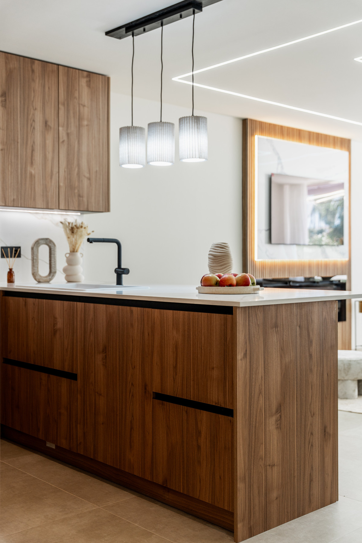 3 Bed Apartment for sale in Nueva Andalucía Costa Del Sol, Málaga, Spain