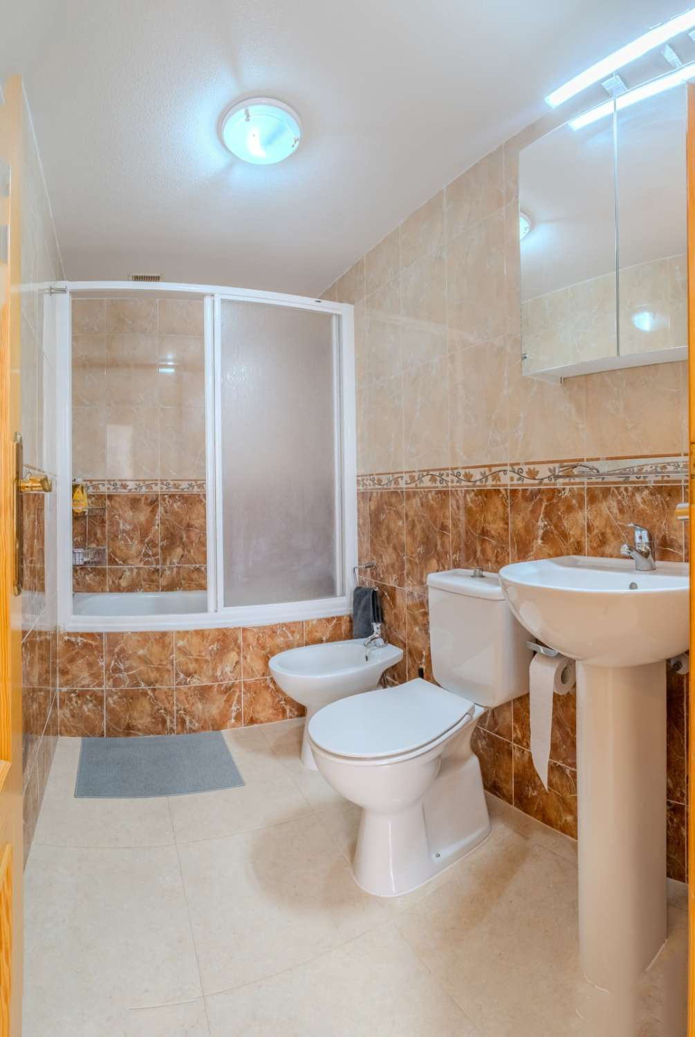 2 Bed Apartment for sale in Torrevieja Costa Blanca, Alicante, Spain