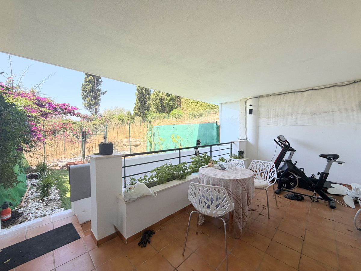 4 Bed Apartment for sale in Doña Julia Costa Del Sol, Málaga, Spain