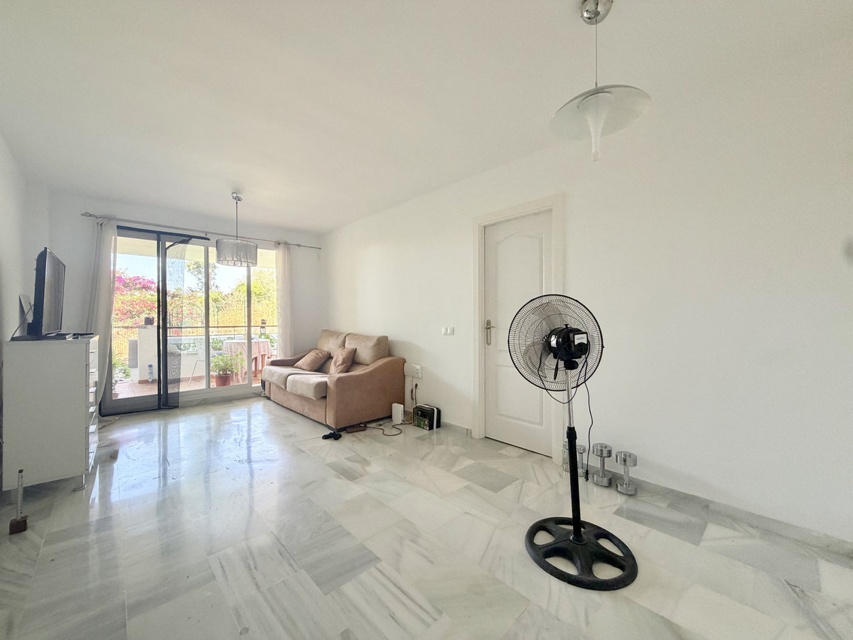 4 Bed Apartment for sale in Doña Julia Costa Del Sol, Málaga, Spain