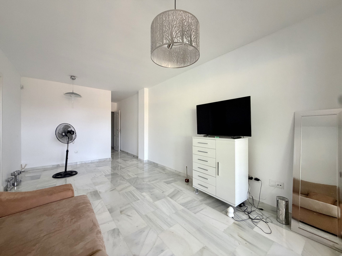 4 Bed Apartment for sale in Doña Julia Costa Del Sol, Málaga, Spain