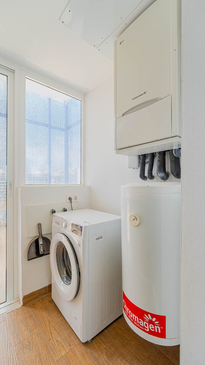 Se vende Estudio Planta Superior de 2 dormitorios en Costa Blanca, Alicante, España