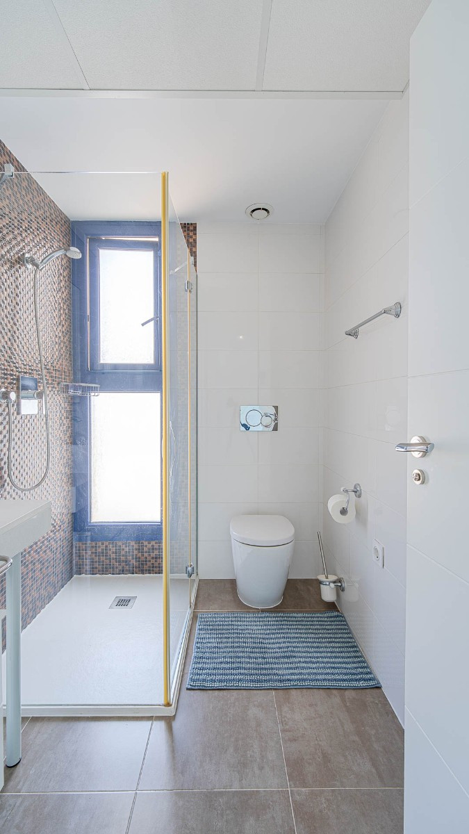 Se vende Estudio Planta Superior de 2 dormitorios en Costa Blanca, Alicante, España
