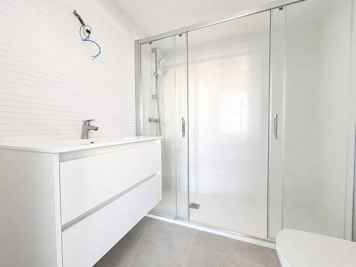 Se vende Apartamento Planta Baja de 2 dormitorios en Costa Blanca, Alicante, España