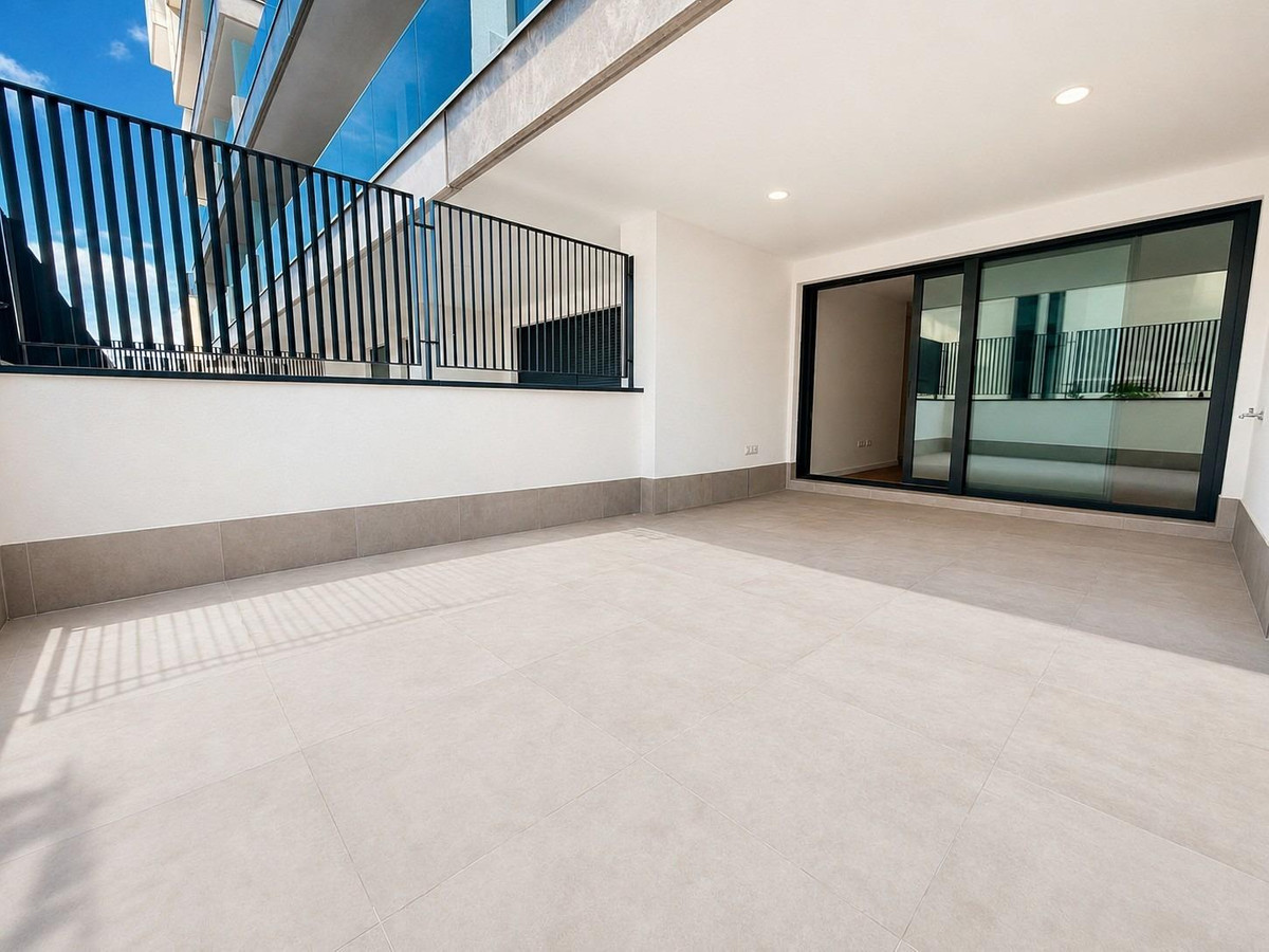 Se vende Apartamento Planta Baja de 2 dormitorios en Costa Blanca, Alicante, España