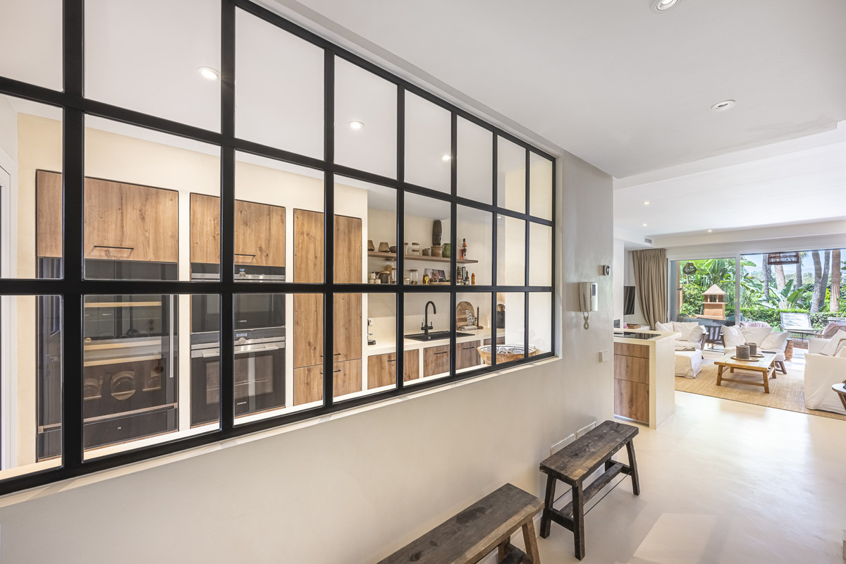3 Bed Townhouse for sale in The Golden Mile Costa Del Sol, Málaga, Spain