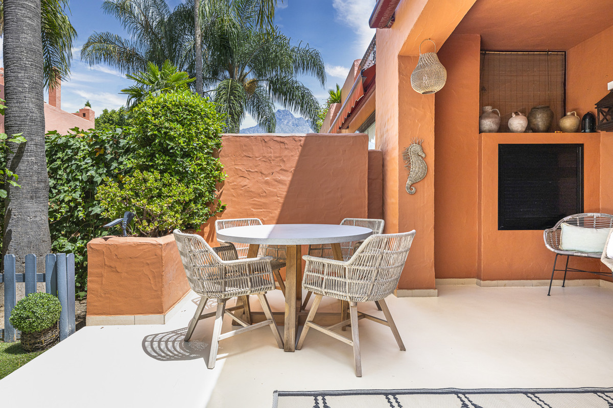 3 Bed Townhouse for sale in The Golden Mile Costa Del Sol, Málaga, Spain