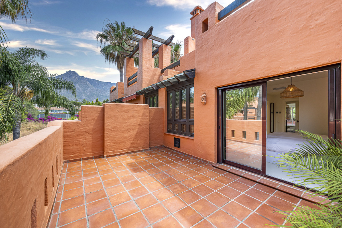 3 Bed Townhouse for sale in The Golden Mile Costa Del Sol, Málaga, Spain