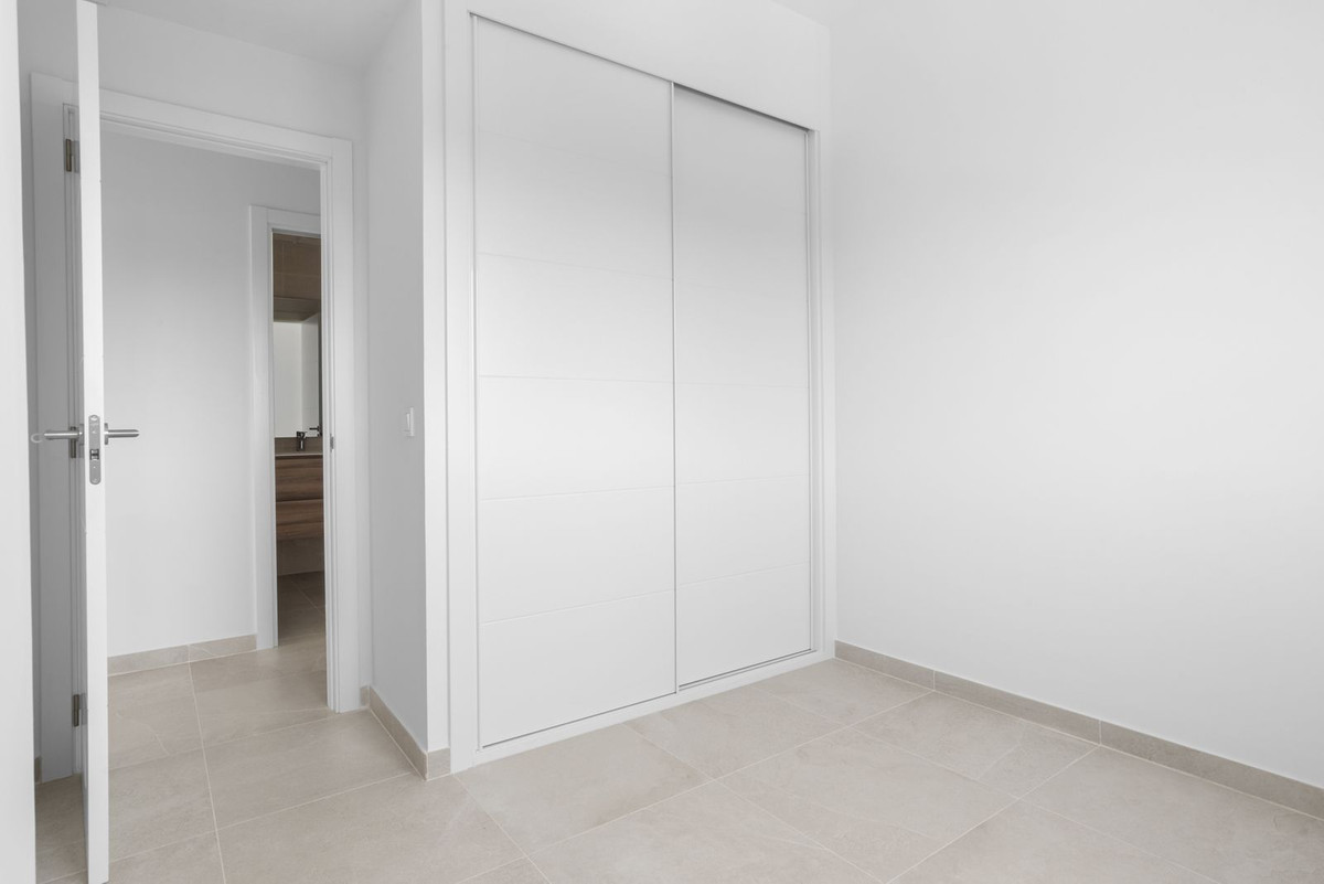 3 Bed Apartment for sale in Estepona Costa Del Sol, Málaga, Spain