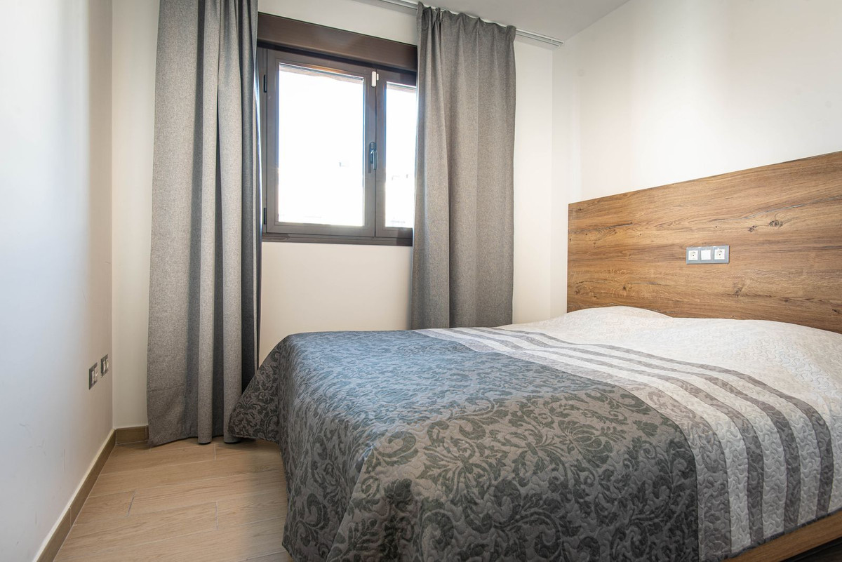 2 Bed Apartment for sale in Estepona Costa Del Sol, Málaga, Spain