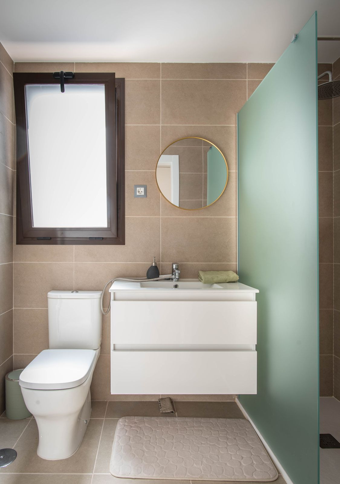 2 Bed Apartment for sale in Estepona Costa Del Sol, Málaga, Spain