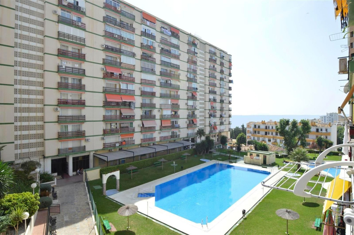 1 Bed Apartment for sale in Benalmadena Costa Costa Del Sol, Málaga, Spain