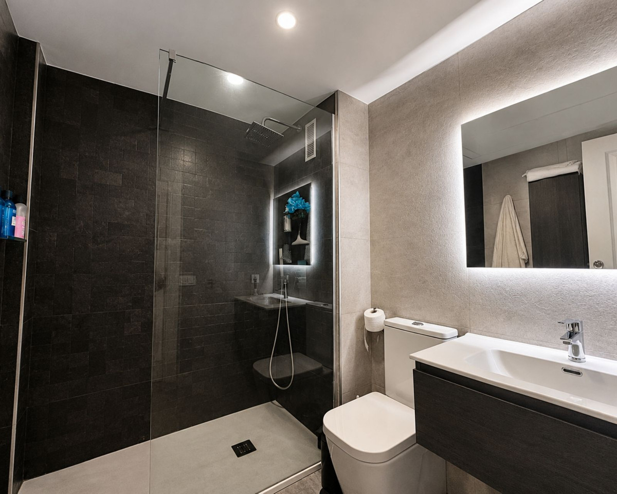 2 Bed Apartment for sale in Riviera Del Sol Costa Del Sol, Málaga, Spain