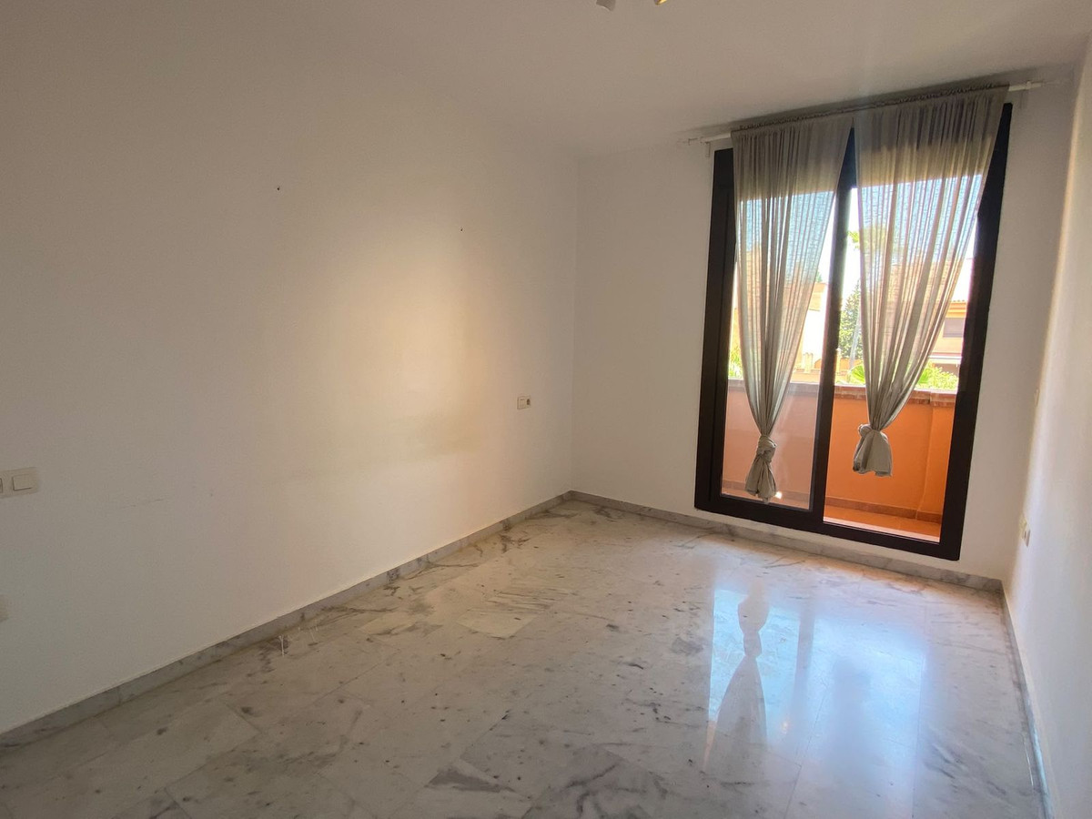 2 Bed Apartment for sale in The Golden Mile Costa Del Sol, Málaga, Spain