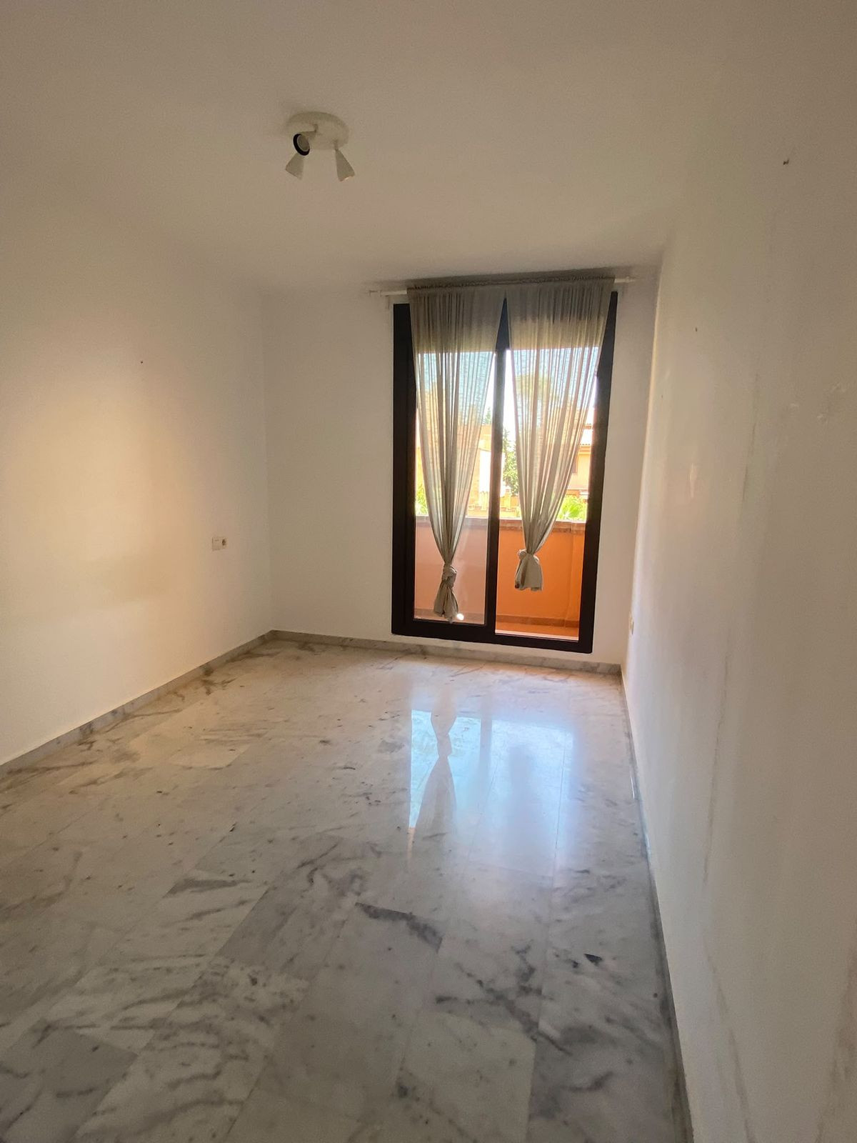 2 Bed Apartment for sale in The Golden Mile Costa Del Sol, Málaga, Spain