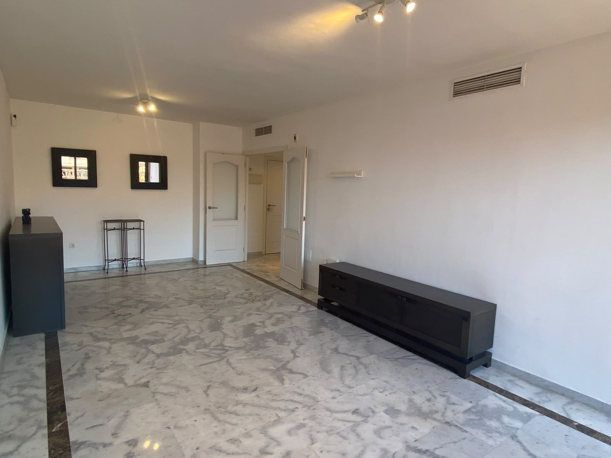 2 Bed Apartment for sale in The Golden Mile Costa Del Sol, Málaga, Spain