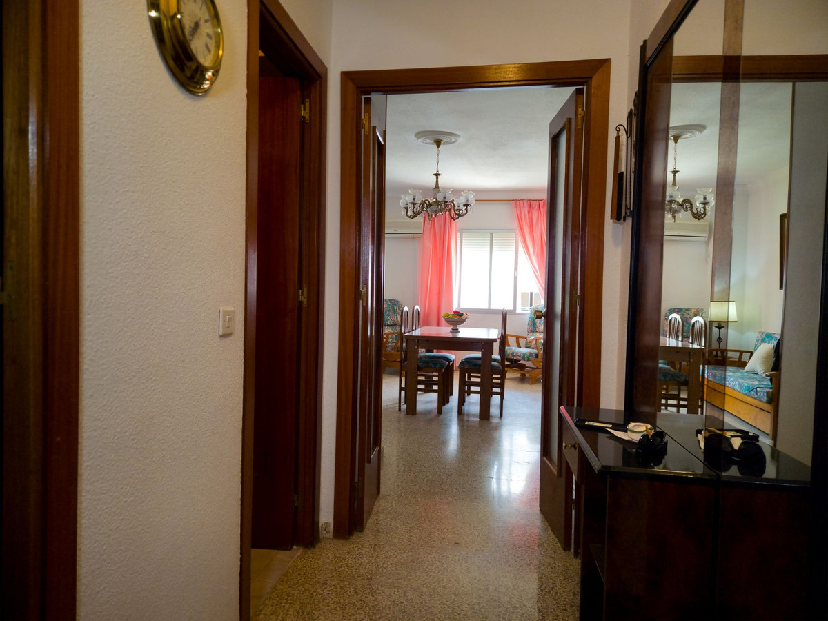 3 Bed Apartment for sale in Fuengirola Costa Del Sol, Málaga, Spain