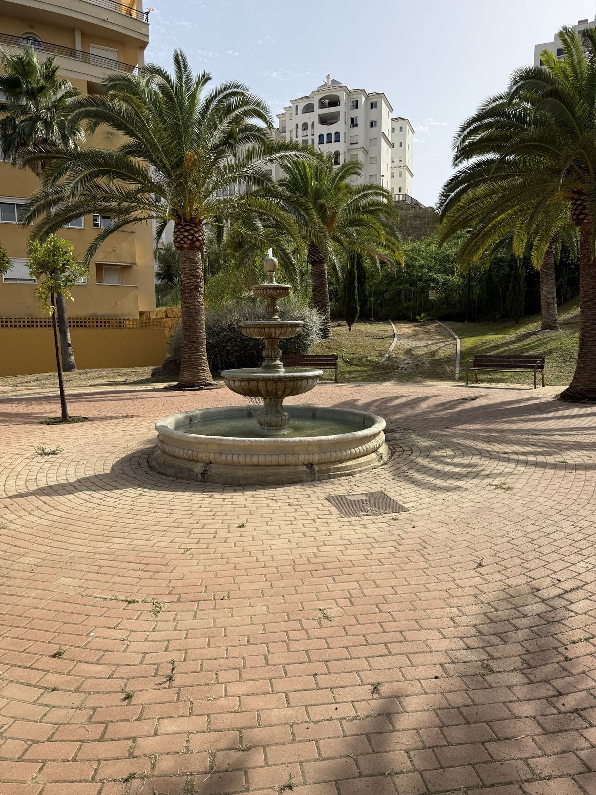 1 Bed Apartment for sale in Estepona Costa Del Sol, Málaga, Spain