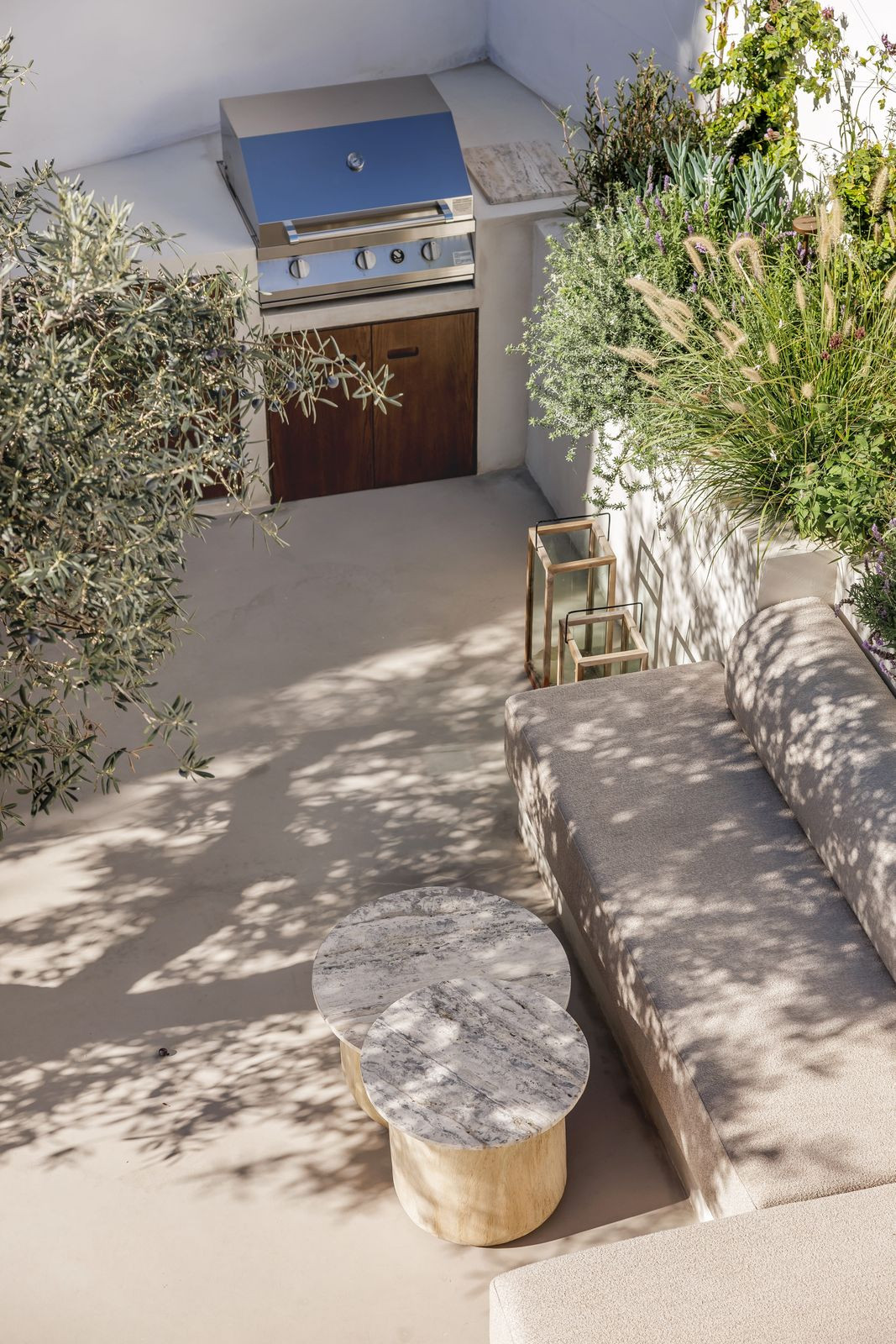 2 Bed Townhouse for sale in Nueva Andalucía Costa Del Sol, Málaga, Spain