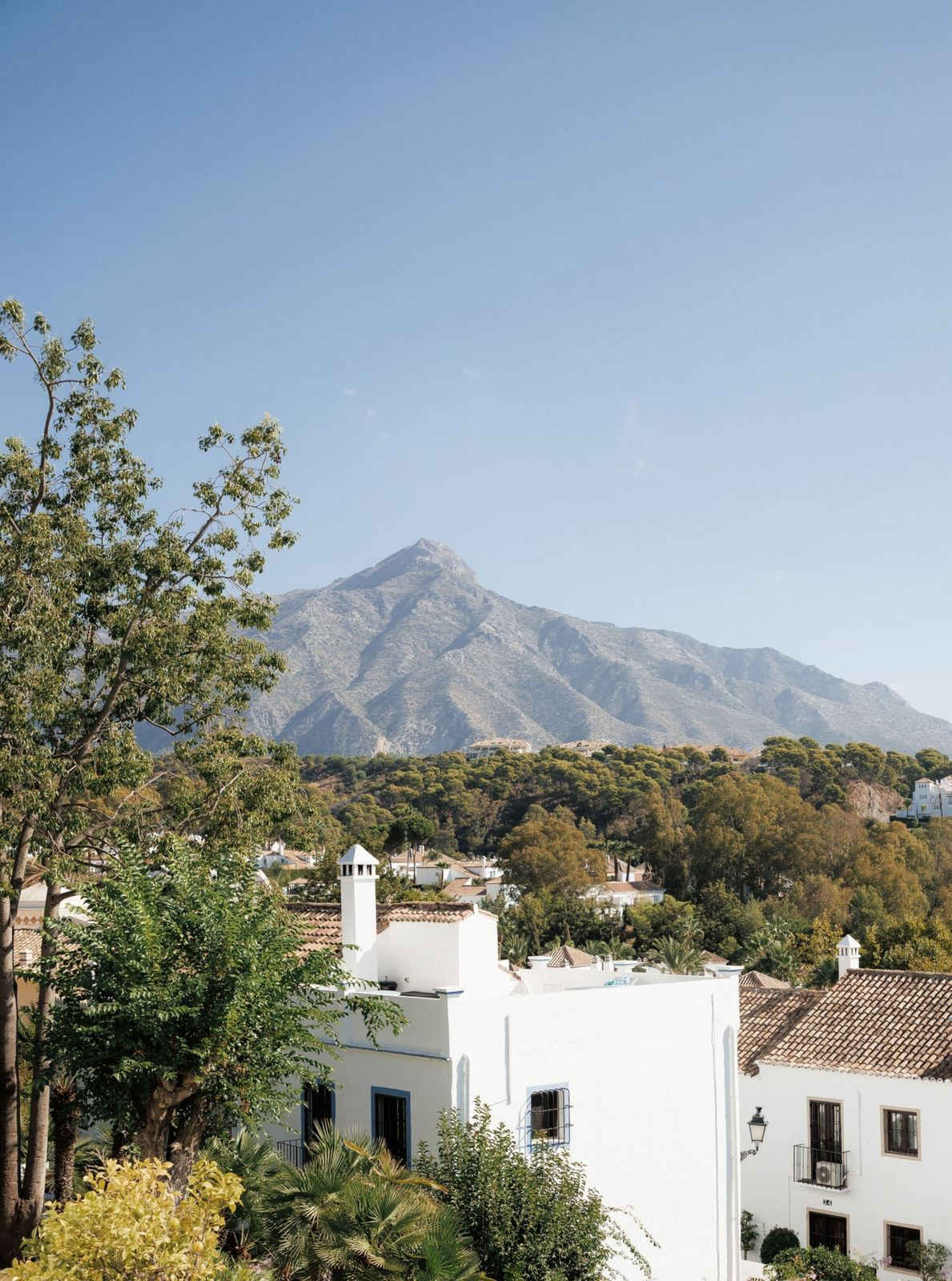 2 Bed Townhouse for sale in Nueva Andalucía Costa Del Sol, Málaga, Spain