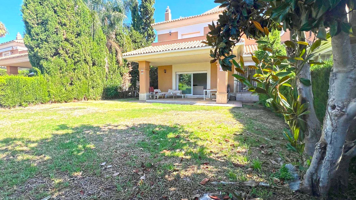 3 Bed Townhouse for sale in Marbella Costa Del Sol, Málaga, Spain