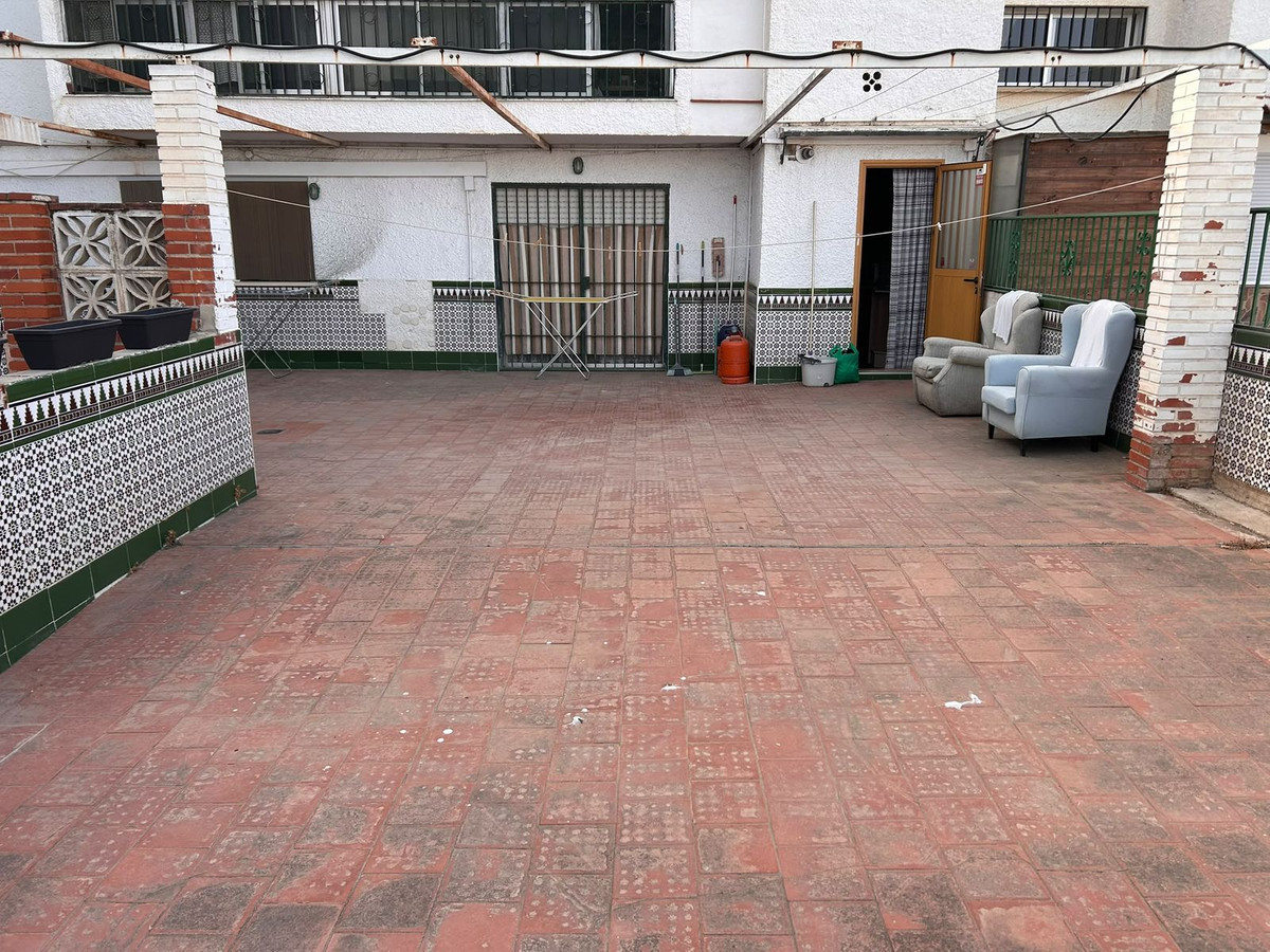 Se vende Apartamento Planta Media de 3 dormitorios en Costa Del Sol, Málaga, España