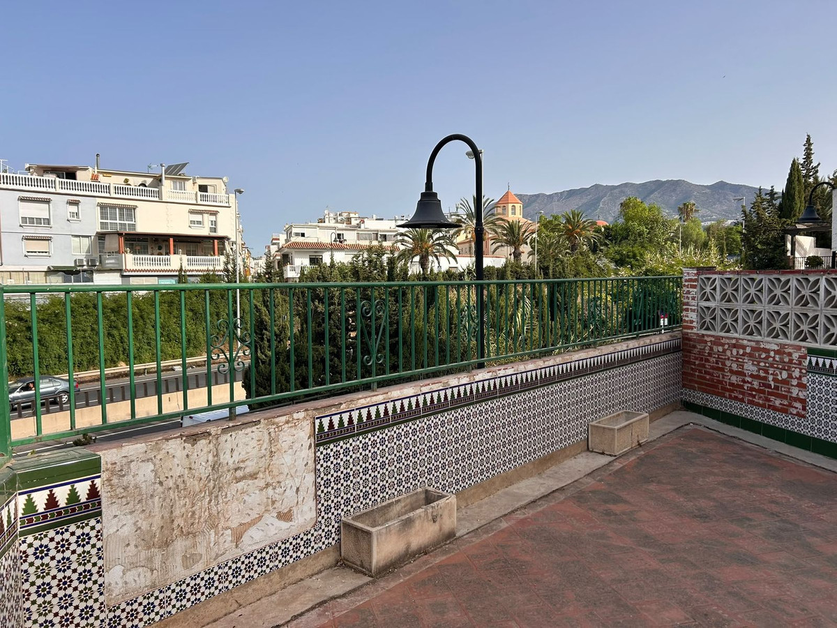 Se vende Apartamento Planta Media de 3 dormitorios en Costa Del Sol, Málaga, España