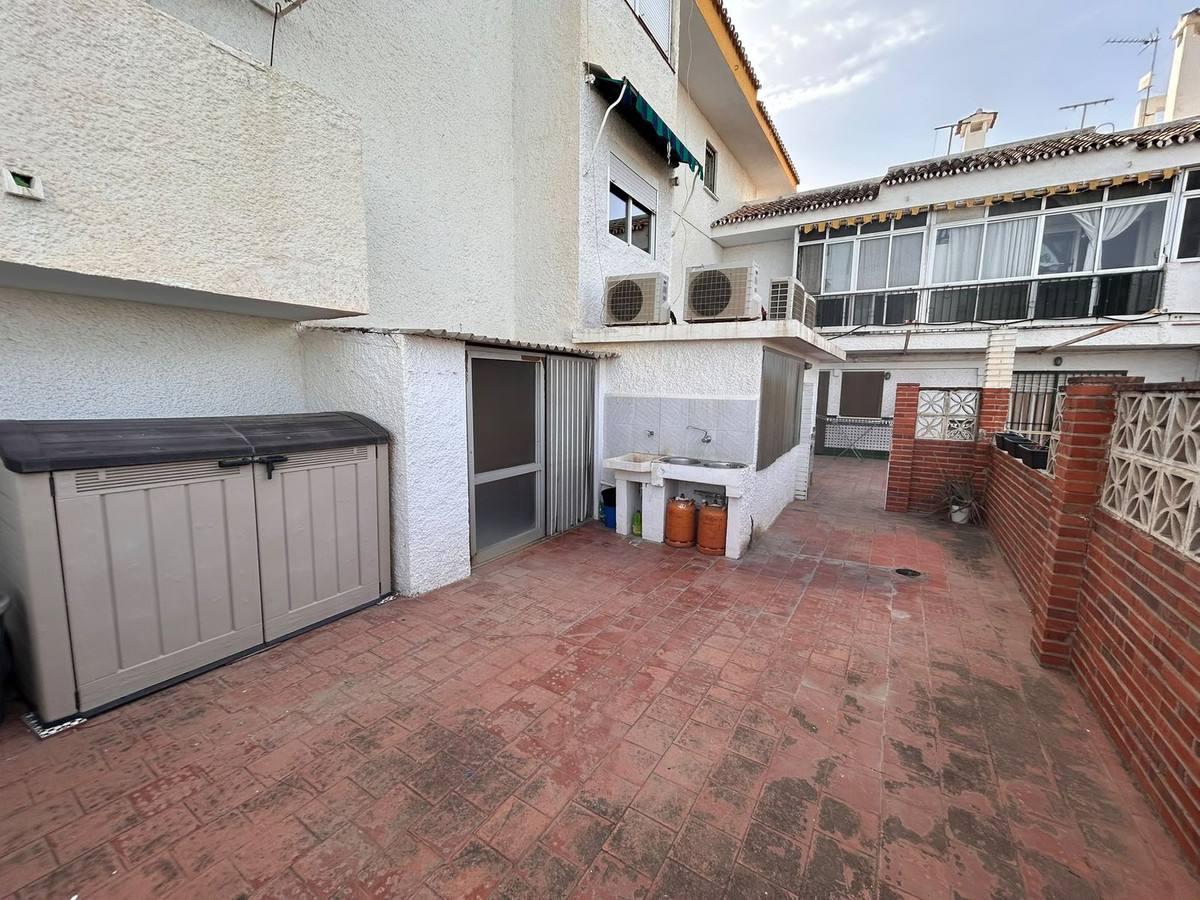 Se vende Apartamento Planta Media de 3 dormitorios en Costa Del Sol, Málaga, España