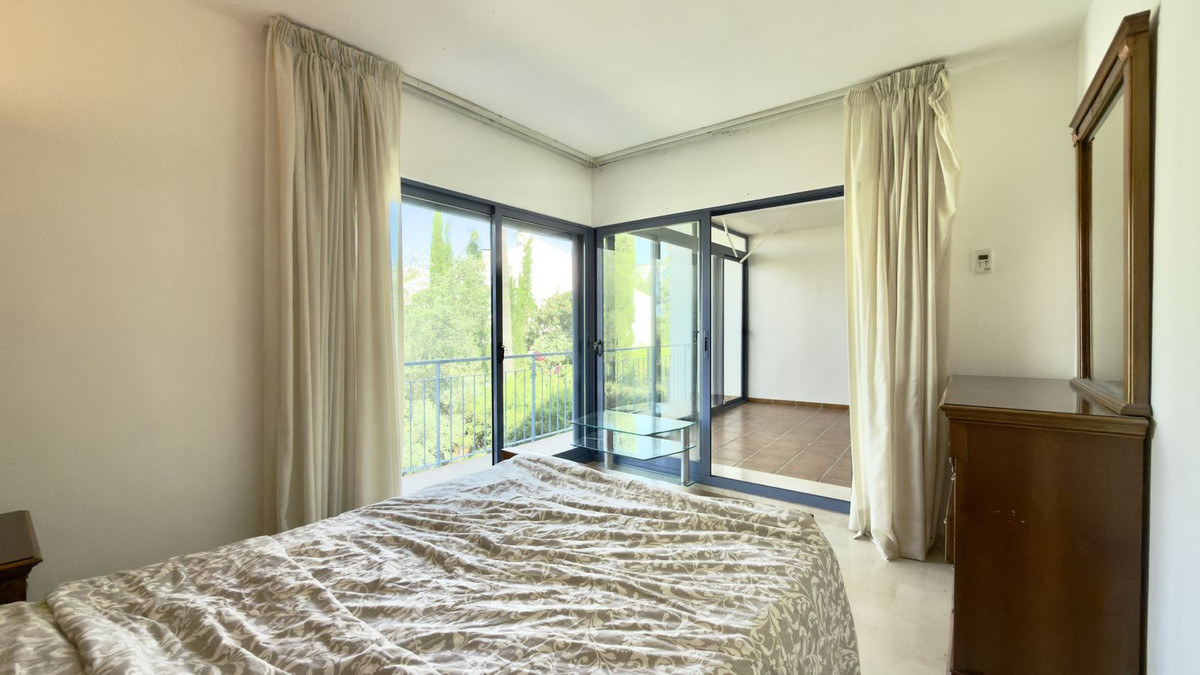 4 Bed Townhouse for sale in Nueva Andalucía Costa Del Sol, Málaga, Spain