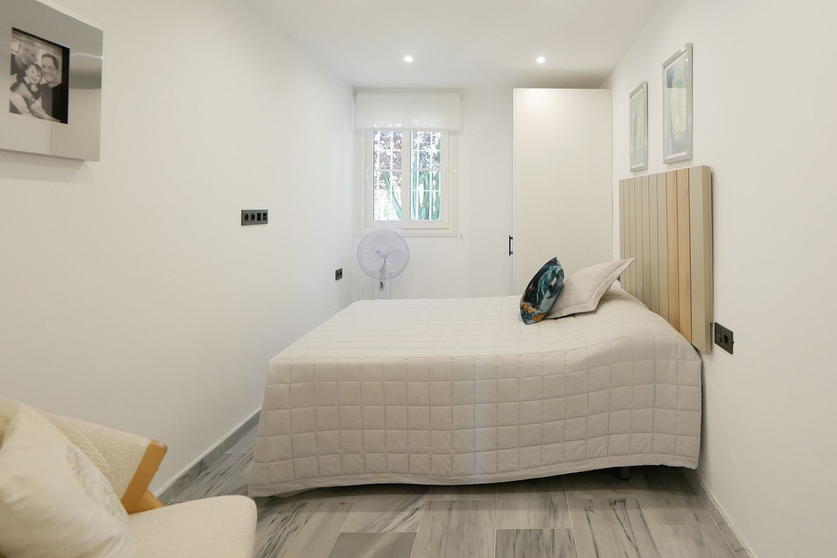 3 Bed Apartment for sale in Cabopino Costa Del Sol, Málaga, Spain
