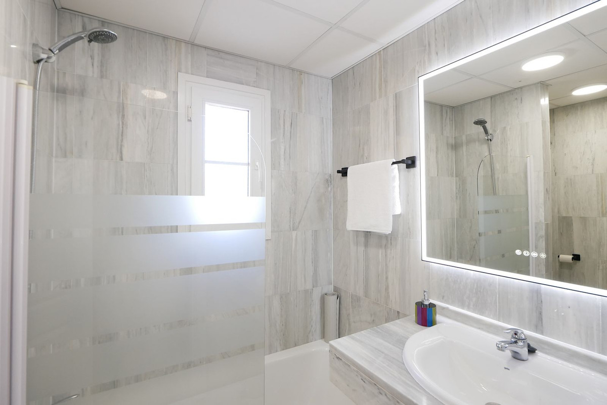 3 Bed Apartment for sale in Cabopino Costa Del Sol, Málaga, Spain