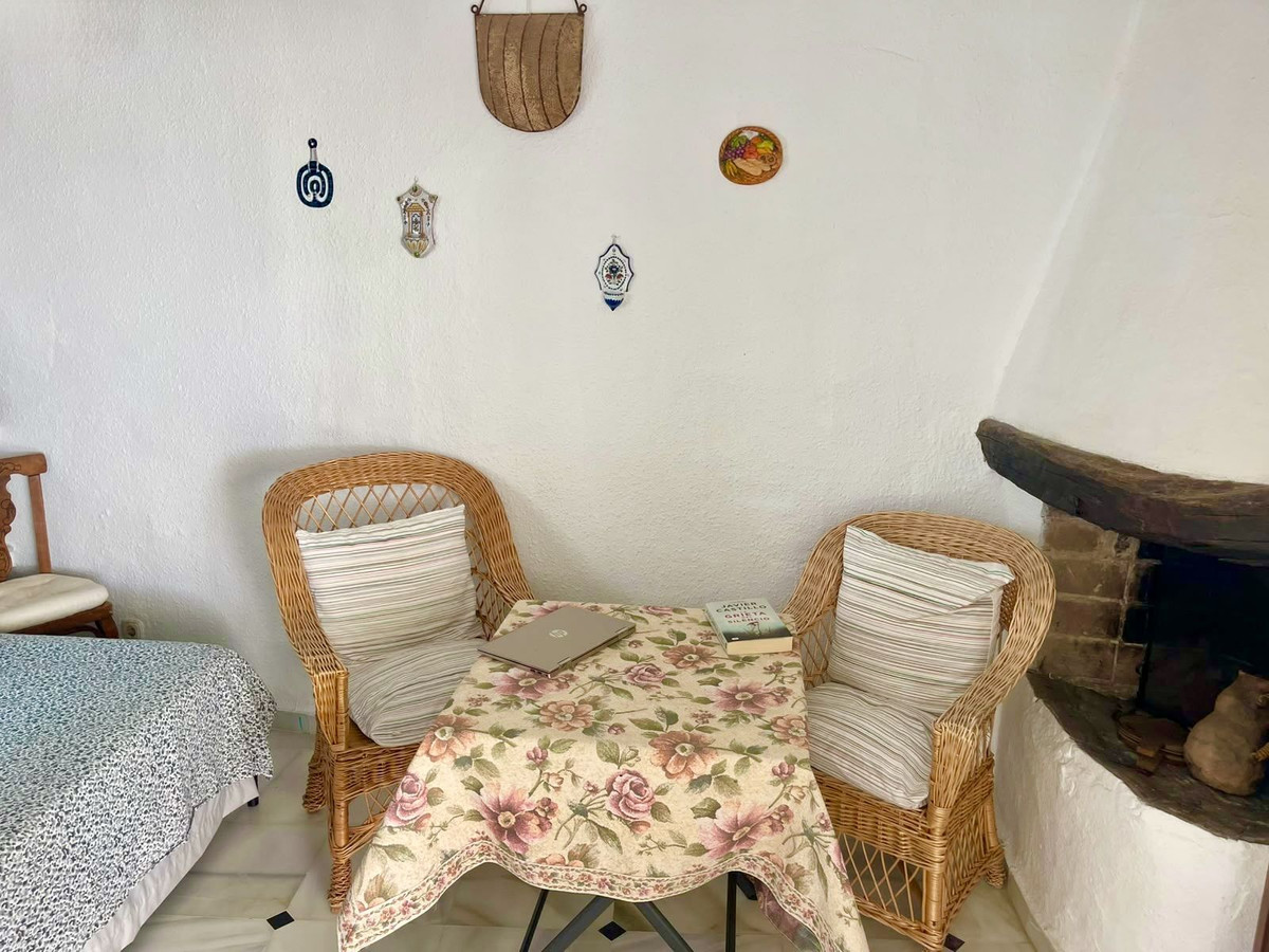 2 Bed Apartment for sale in Mijas Costa Del Sol, Málaga, Spain