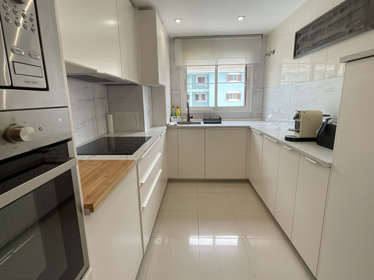 3 Bed Apartment for sale in Sotogrande Marina Costa Del Sol, Cádiz, Spain
