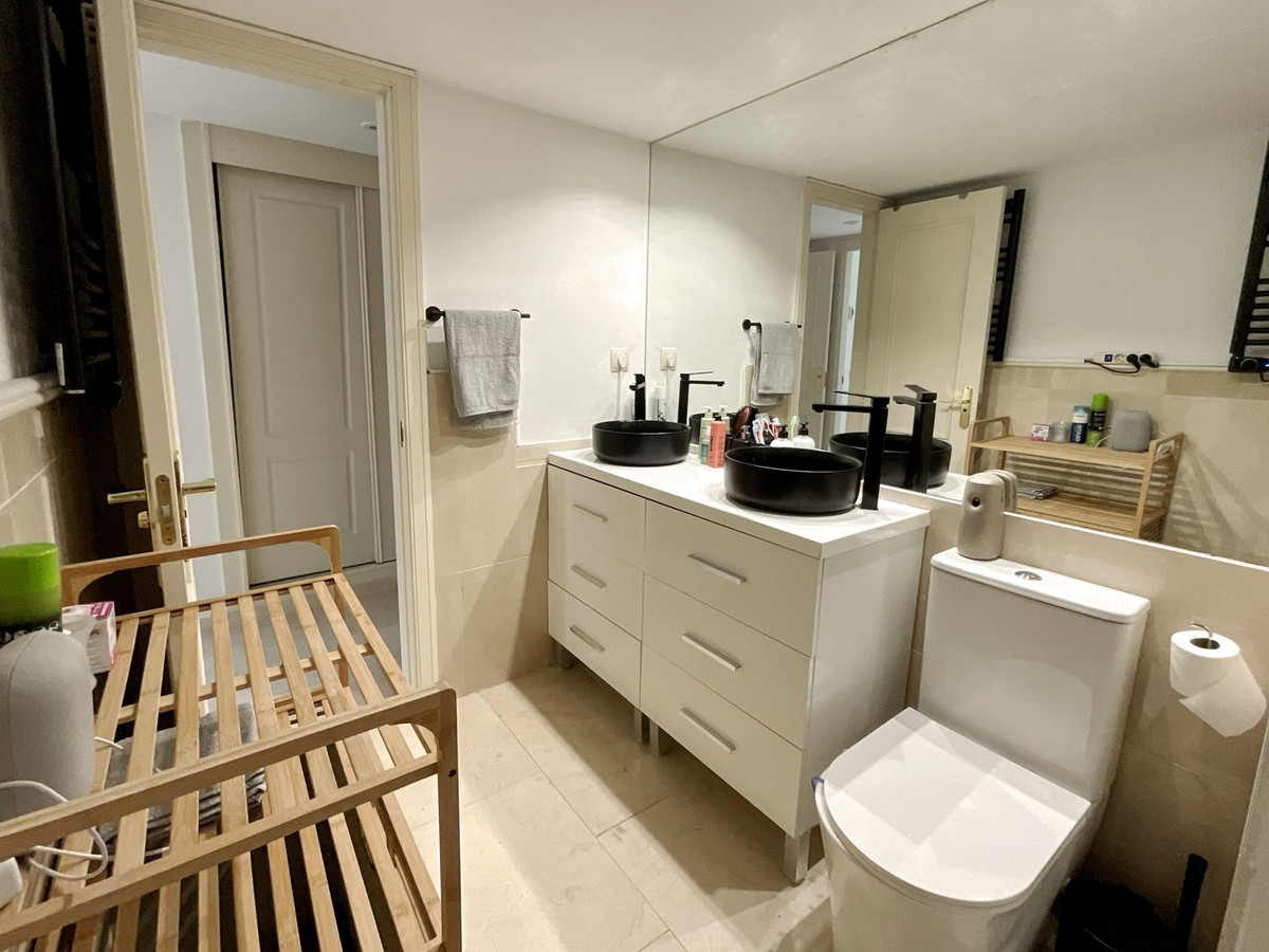 3 Bed Apartment for sale in Sotogrande Marina Costa Del Sol, Cádiz, Spain