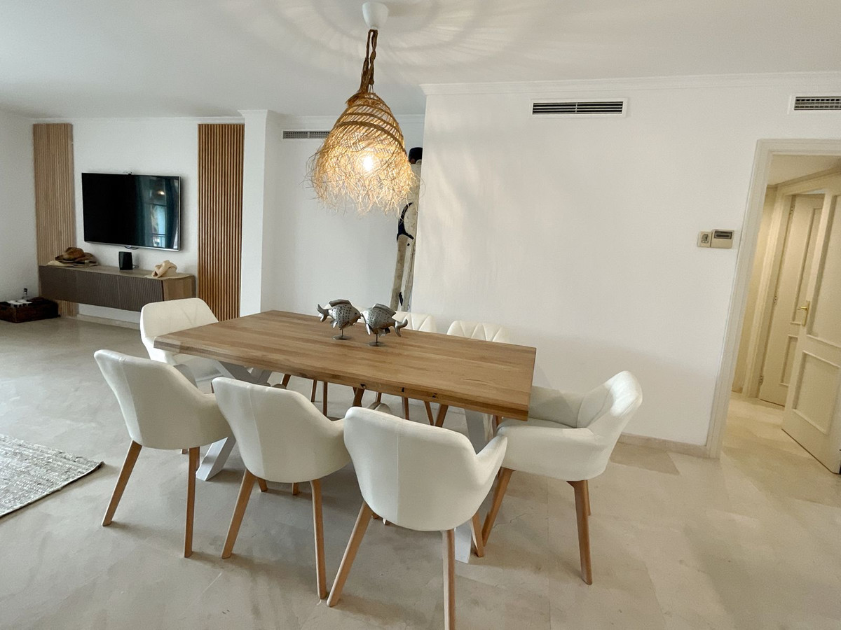 3 Bed Apartment for sale in Sotogrande Marina Costa Del Sol, Cádiz, Spain